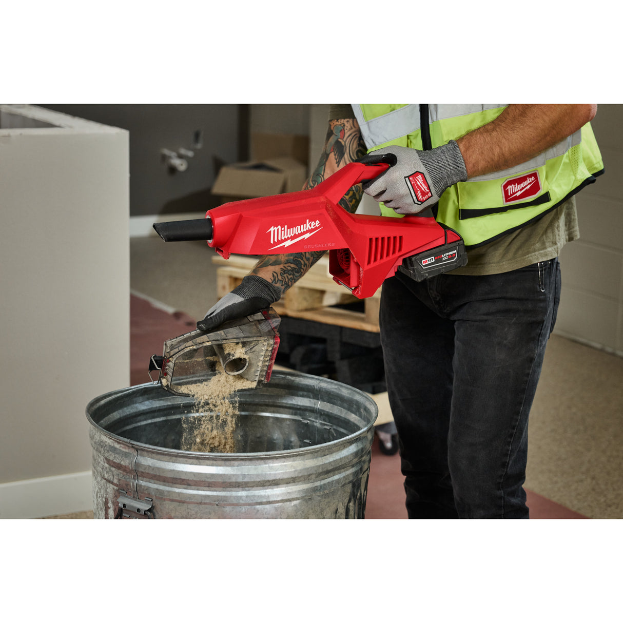 Milwaukee M18™ Brushless Handheld Vacuum 0892-20
