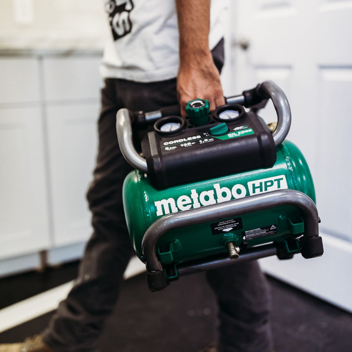 metabo HPT EC36DAQ4 36V MultiVolt 2 Gallon Cordless Air Compressor (Tool Body Only)
