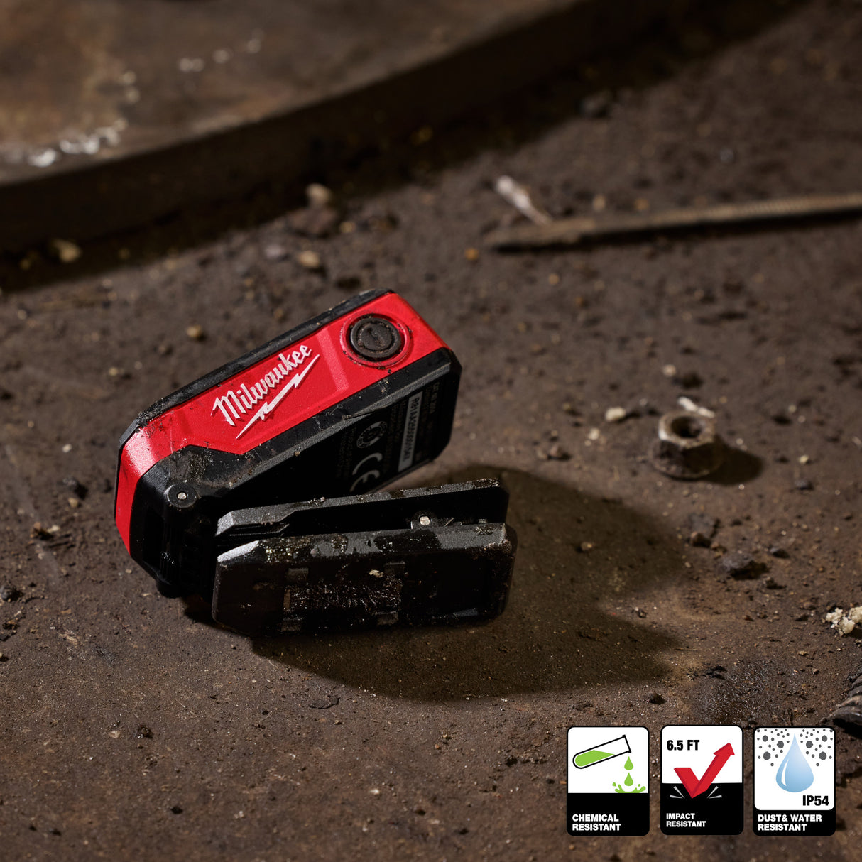 Milwaukee Tool 2014R Rechargeable Clip Light