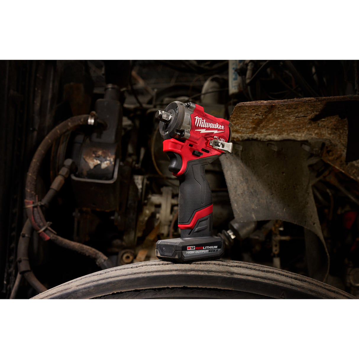 Milwaukee 2563-20 M12 FUEL™ Stubby 1/2" Impact Wrench