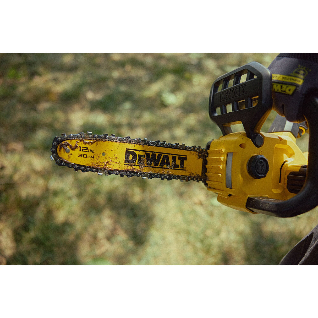 DEWALT DCCS621B 20V MAX* Compact 12 in. Brushless Cordless Chainsaw (Tool Only)