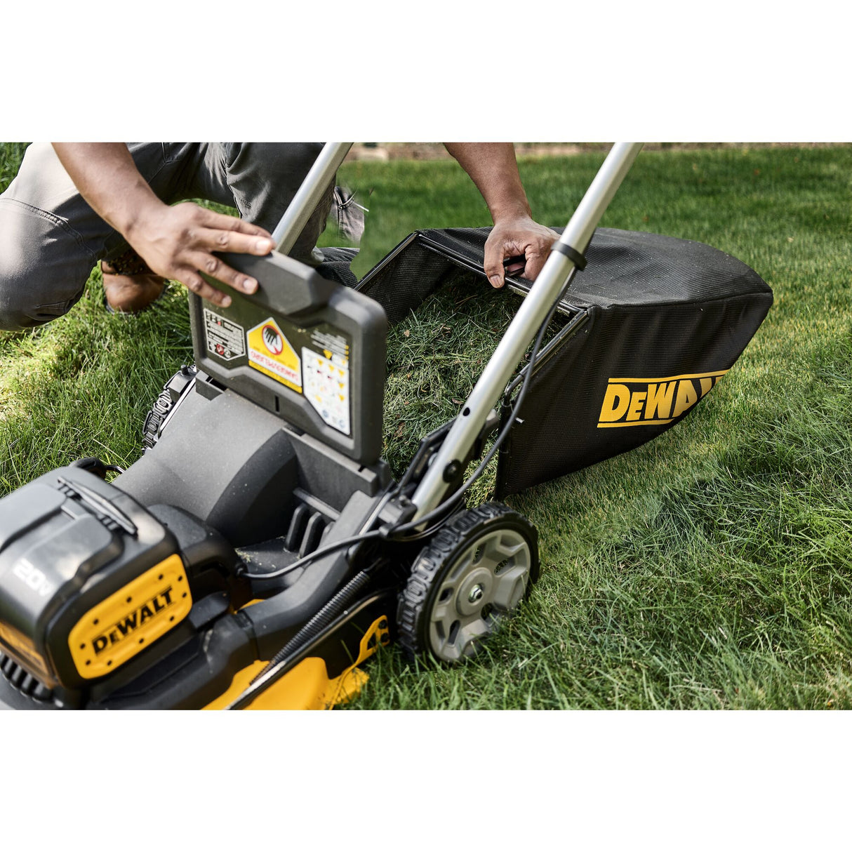 DEWALT DCMWSP256U2-CA 2X20V* MAX XR® Cordless RWD, Self-Propelled Mower Kit