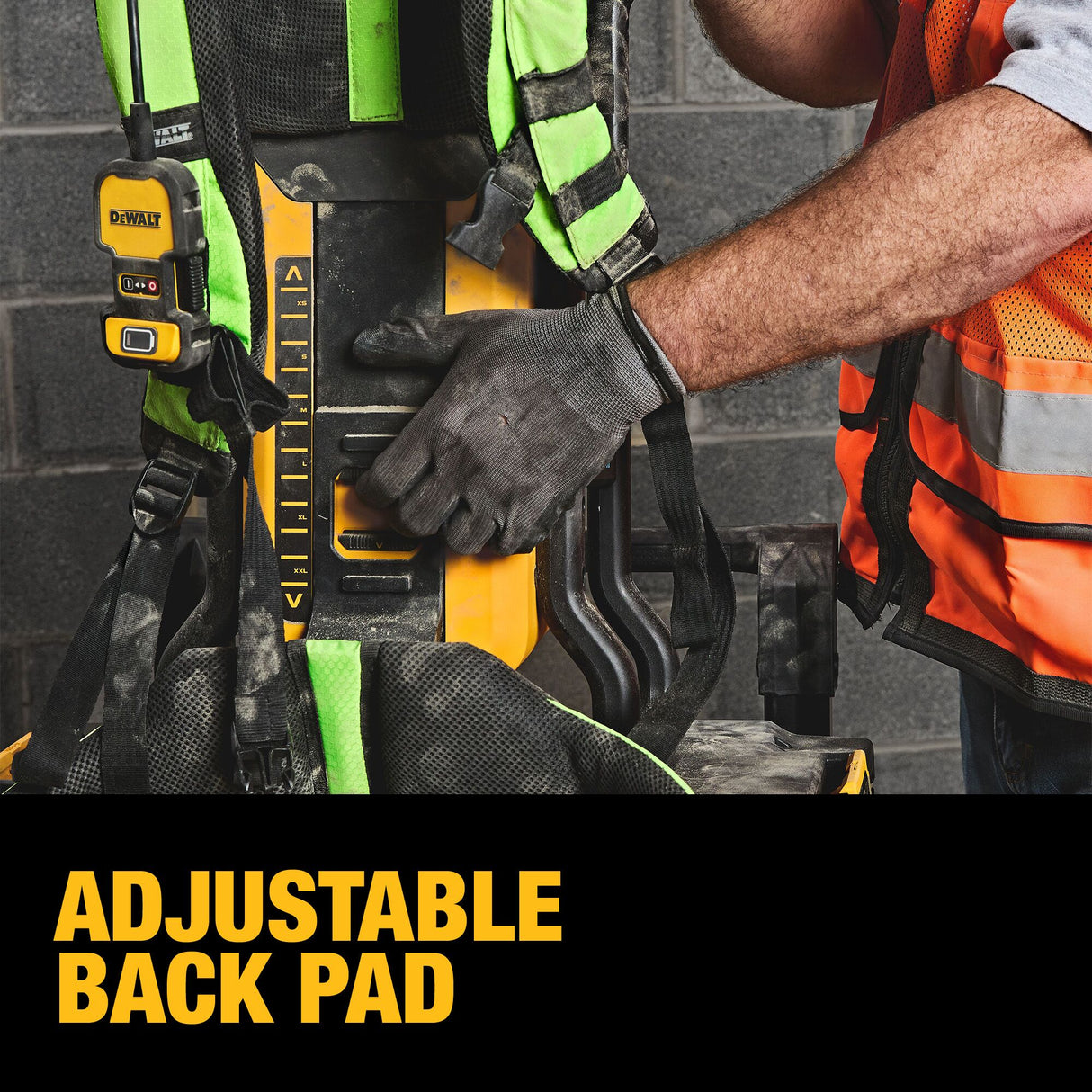DEWALT DCPS310AG2 POWERSHIFT™ Backpack Vibrator Kit