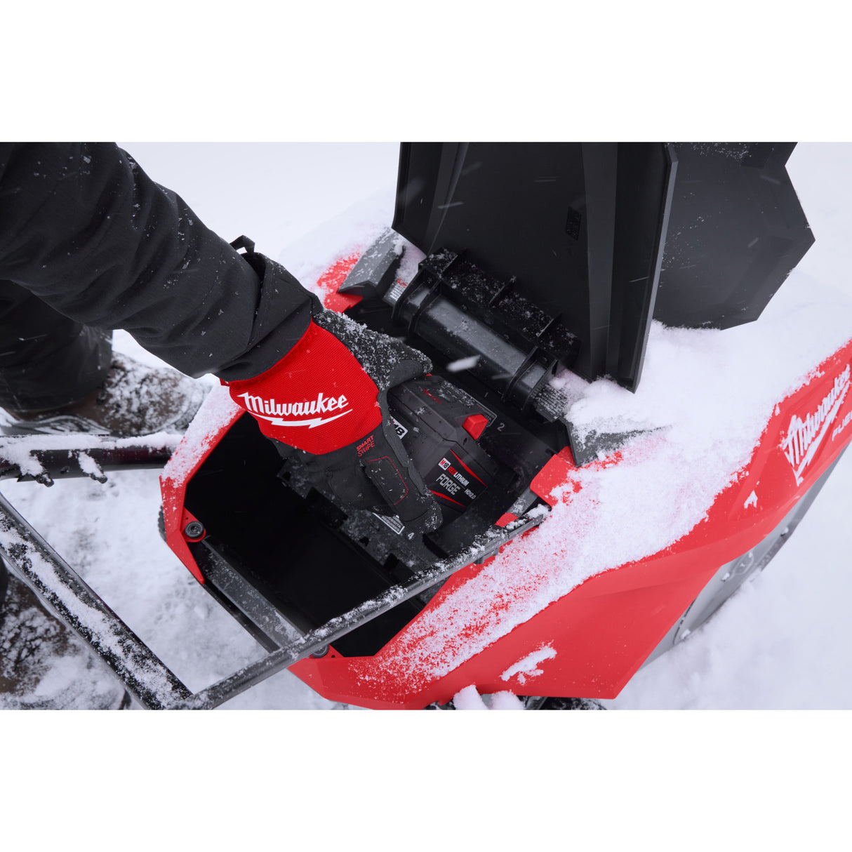 Milwaukee 3036-22HD M18 FUEL™ 21" Auger Propelled Dual Battery Single Stage Snow Blower Kit