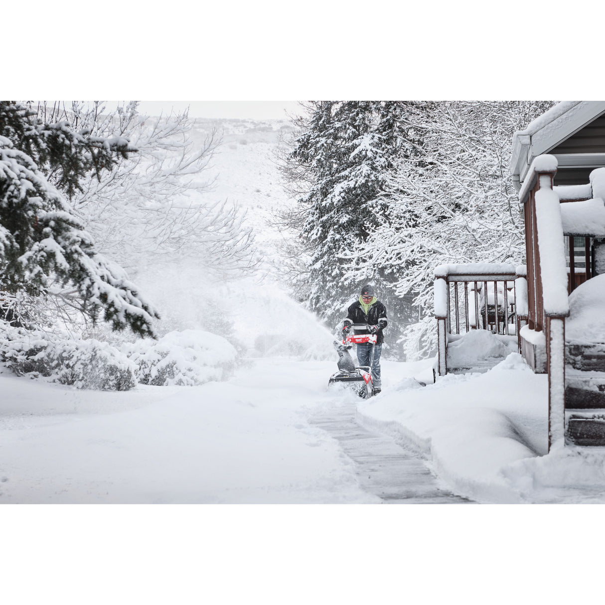 Milwaukee 3036-22HD M18 FUEL™ 21" Auger Propelled Dual Battery Single Stage Snow Blower Kit