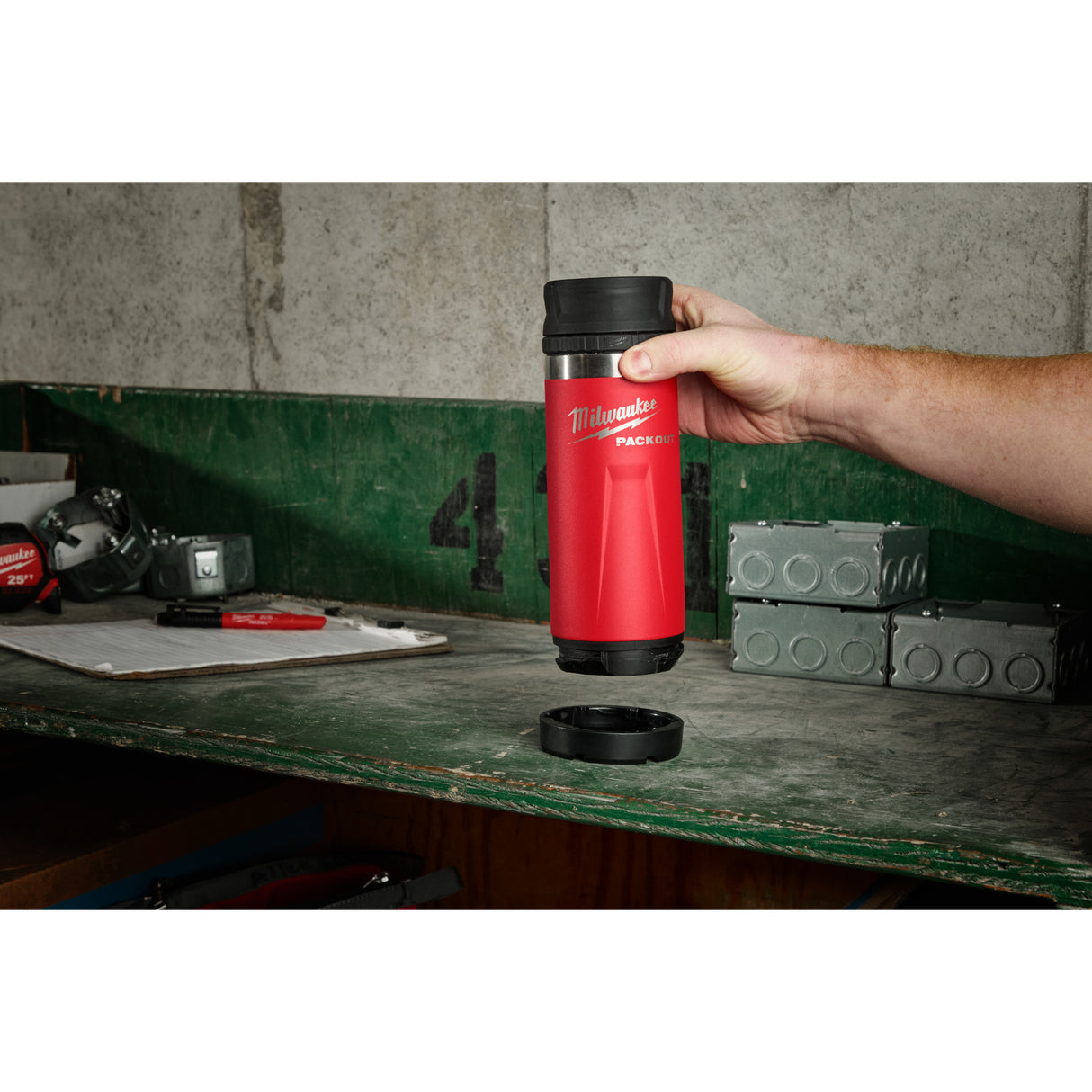 Milwaukee 48-22-8395R PACKOUT™ 18oz Insulated Bottle with Sip Lid - Red