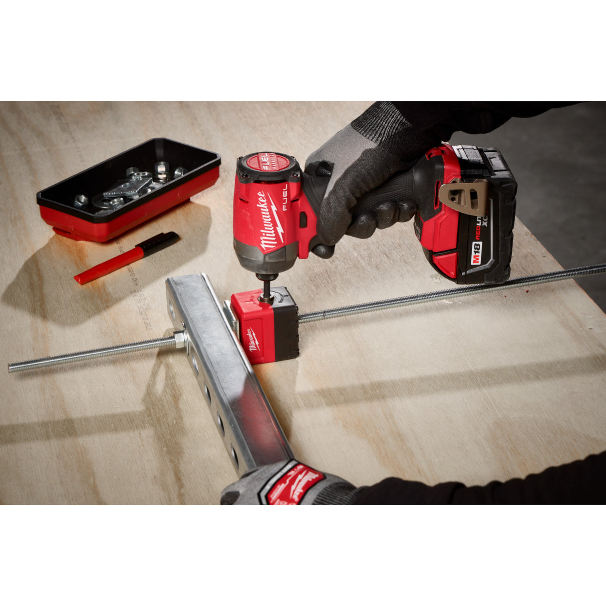 Milwaukee 48-32-2391 SHOCKWAVE™ Impact Duty 3/8" Threaded Rod Nut Runner