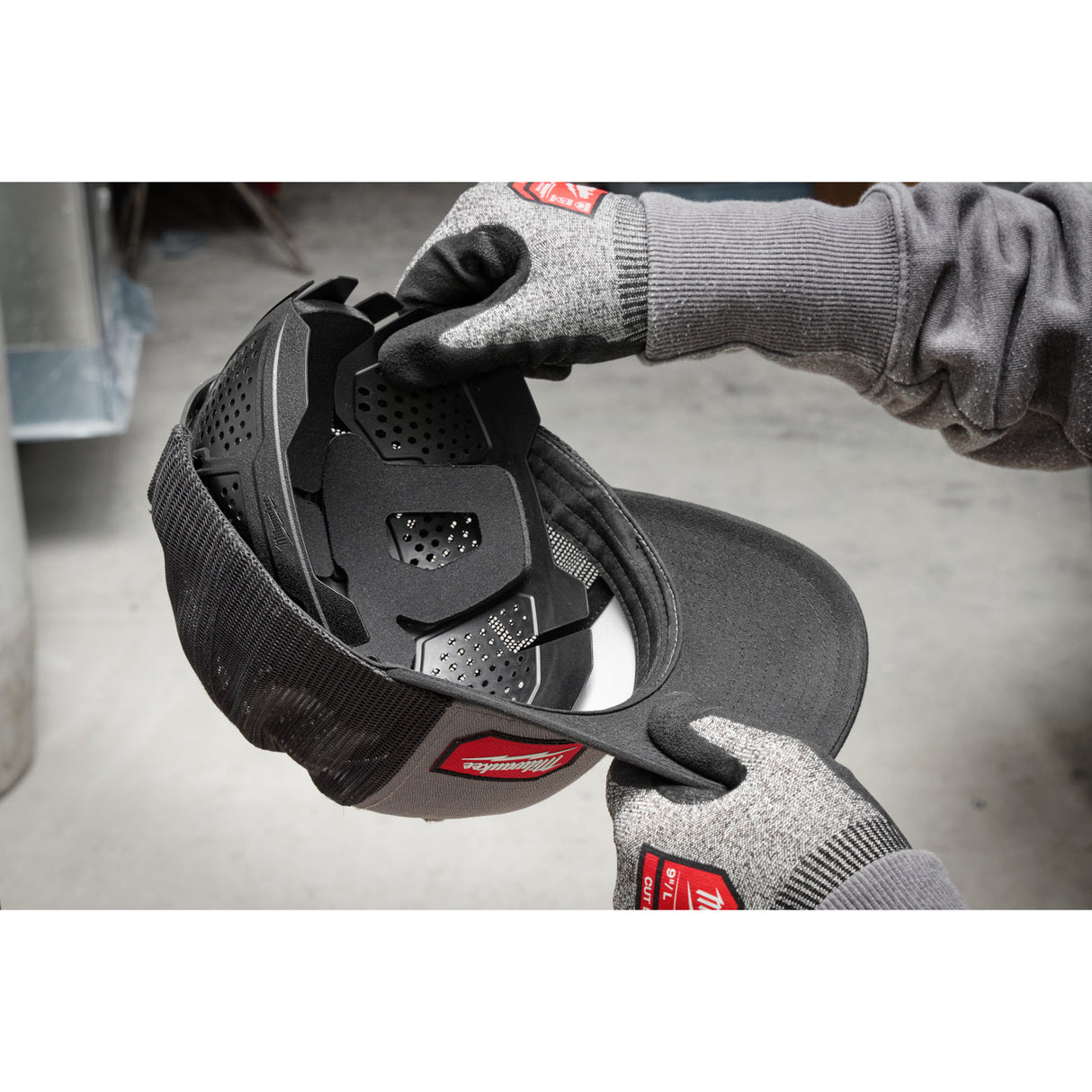 Milwaukee 48-73-1062 Universal Bump Cap Insert