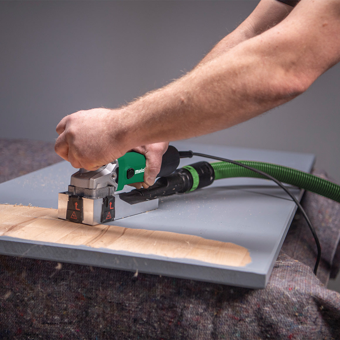 Metabo HPT LF 850 S Paint Remover wood surface renovation application