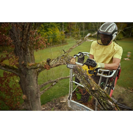 DEWALT 60V MAX* 12 in. Brushless Cordless Compact Top Handle Chainsaw (Tool Only) DCCS673B- CA