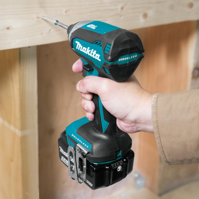 Makita DTD153SAX2 18V LXT Brushless 1/4" Impact Driver