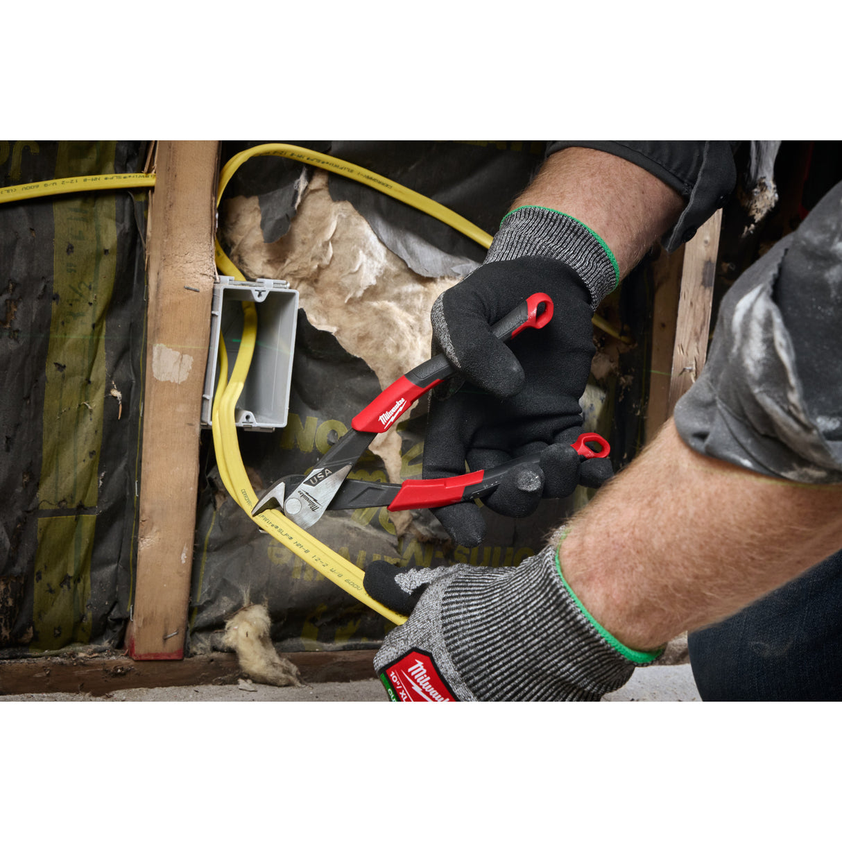 Milwaukee MT558A 8" Angled Head Diagonal Comfort Grip Cutting Pliers (USA)