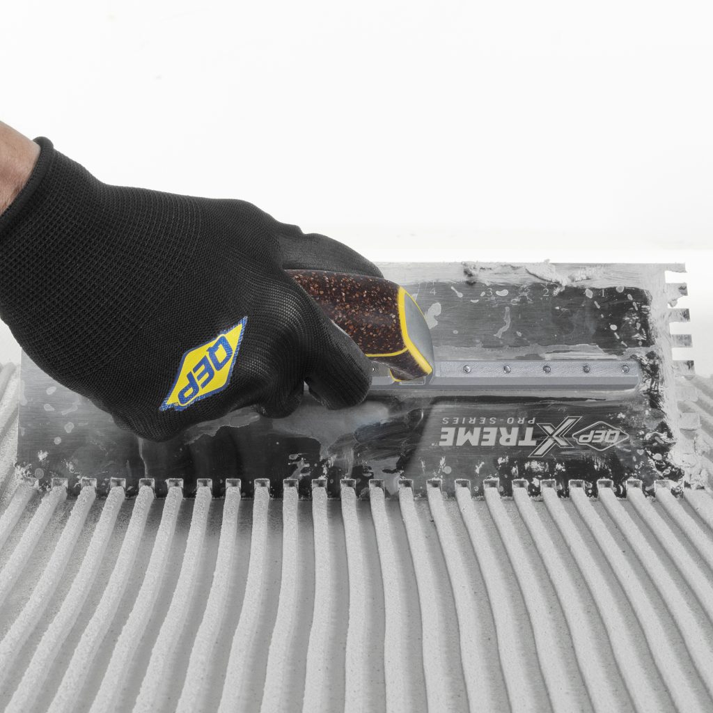 QEP 49954-12 1/4" x 3/8" x 1/4" (6mm x 10mm x 6mm) Square Notch