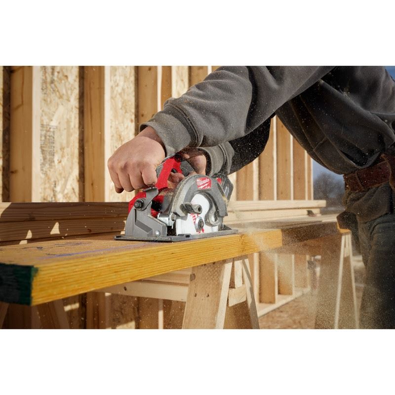 Milwaukee 2833-20 M18 FUEL 6-1/2in Circular Saw (Tool Only)