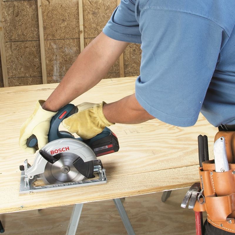 Bosch | CCS180K 18V Lithium - Ion 6 - 1/2" Circular Saw | BFP - Mississauga Hardware Centre Inc