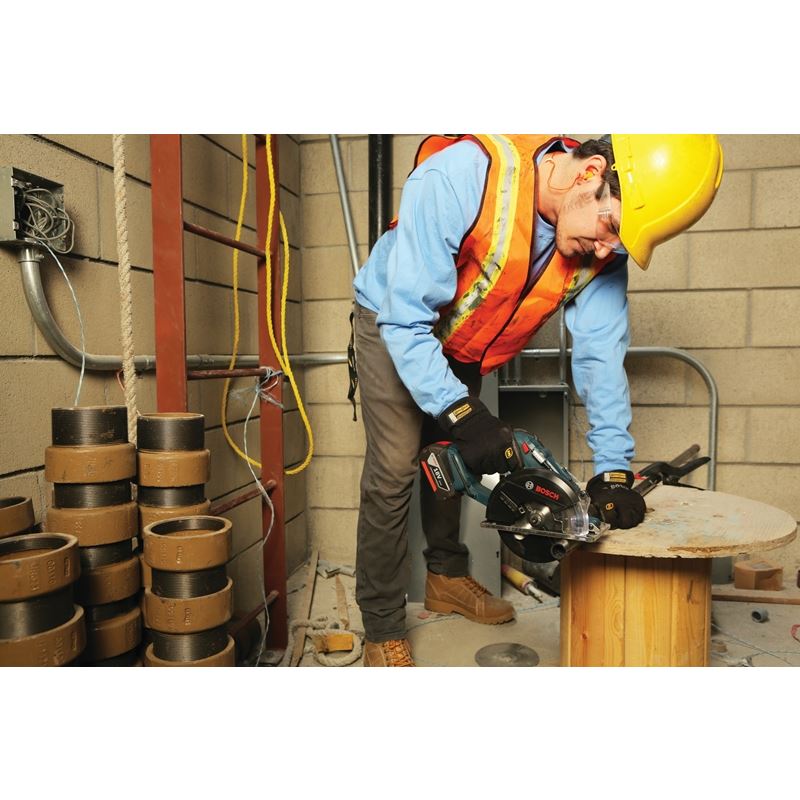 Bosch | CSM180B 18 V Metal - Cutting Circular Saw | BFP - Mississauga Hardware Centre Inc