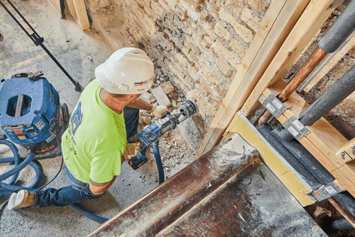 Bosch GBH18V - 28DCK24 18V Brushless Connected - Ready SDS - plus® Bulldog™ 1 - 1/8 In. Rotary Hammer Kit with (2) CORE18V 8 Ah High Power Batteries - Mississauga Hardware Centre Inc