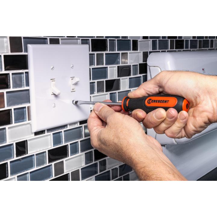 Crescent CSDS8PCSET 8 Piece Dual Material Screwdriver Set - Mississauga Hardware Centre Inc