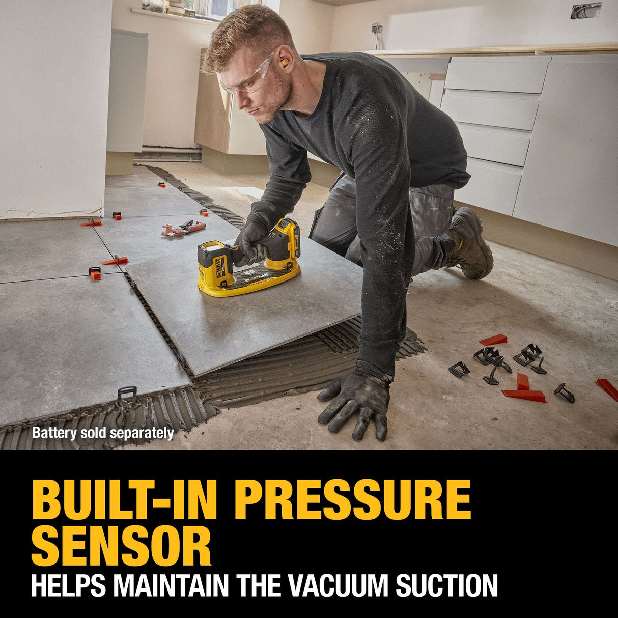 DEWALT DCE592B 20V MAX* GRABO Lifter (Tool Only) - Mississauga Hardware Centre Inc