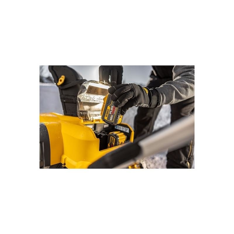 DEWALT DCSNP2142Y2 - CA 21in 60V MAX Single - Stage Snow Blower Kit - Mississauga Hardware Centre Inc