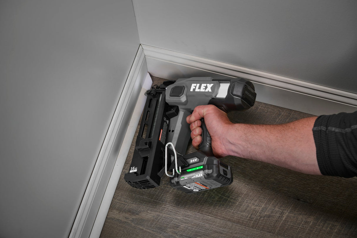 FLEX FX4321A - 1A 16Ga Angled Finish Nailer Kit - Mississauga Hardware Centre Inc