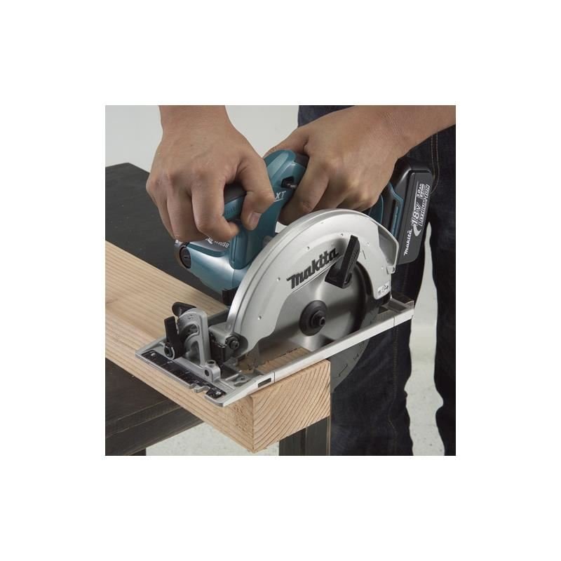 Makita | DSS611Z 18V LXT Lithium - Ion Cordless 6 - 1/2" Circular Saw (Tool Only) - Mississauga Hardware Centre Inc