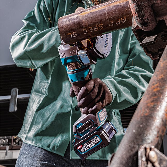 Makita GA051GZ 40Vmax XGT Brushless 6" Angle Grinder w/Paddle Switch - Tool Only - Mississauga Hardware Centre Inc