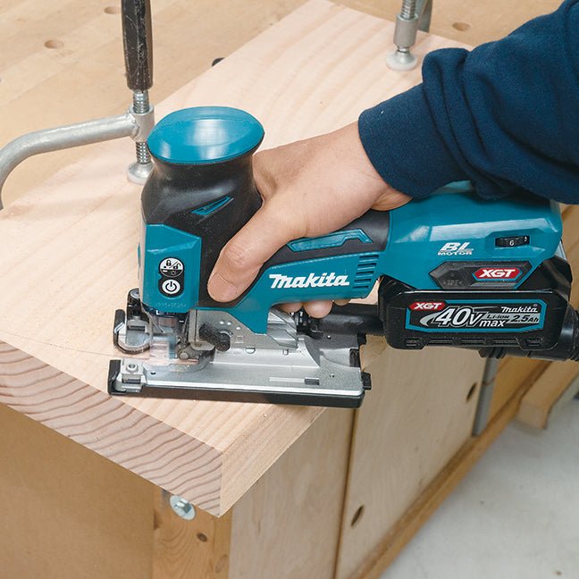 Makita JV001GZ 40Vmax XGT Brushless Jig Saw w/Barrel Handle - Mississauga Hardware Centre Inc