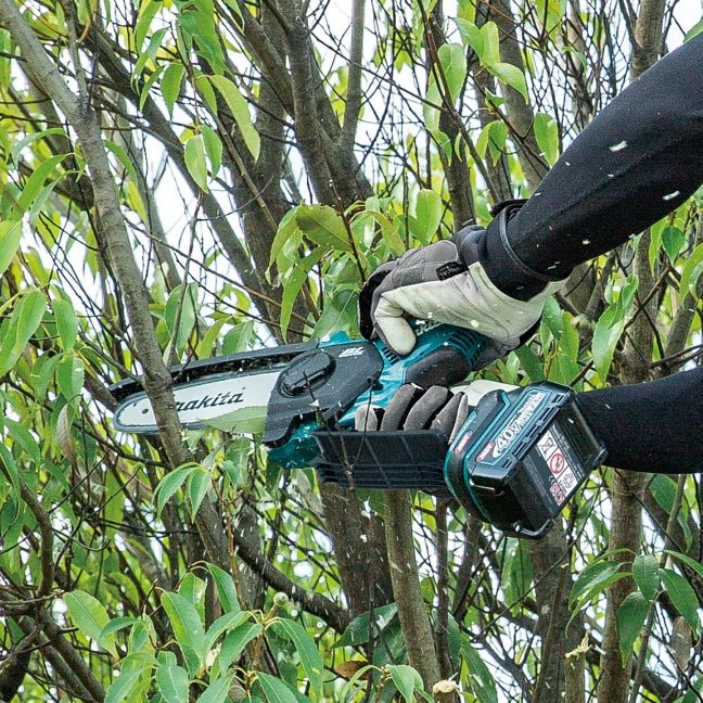 Makita UC029GZ 40Vmax XGT Brushless 6" Pruning Saw (Tool Only) - Mississauga Hardware Centre Inc
