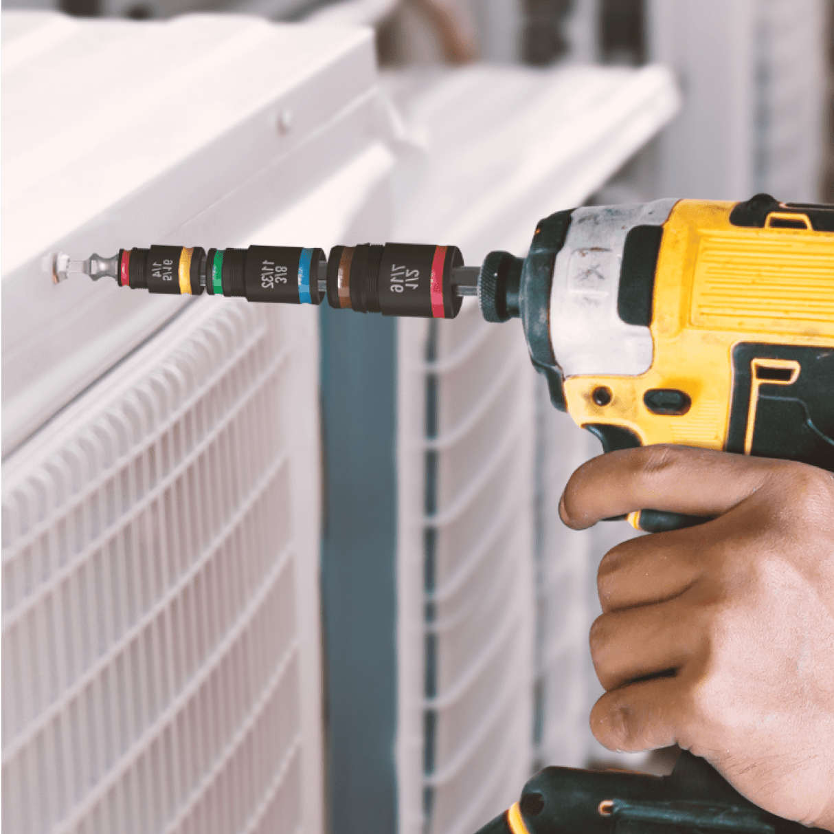 MALCO 7 - in - 1 C - RHEX® Flip Bit 2 Robertson Model - Mississauga Hardware Centre Inc