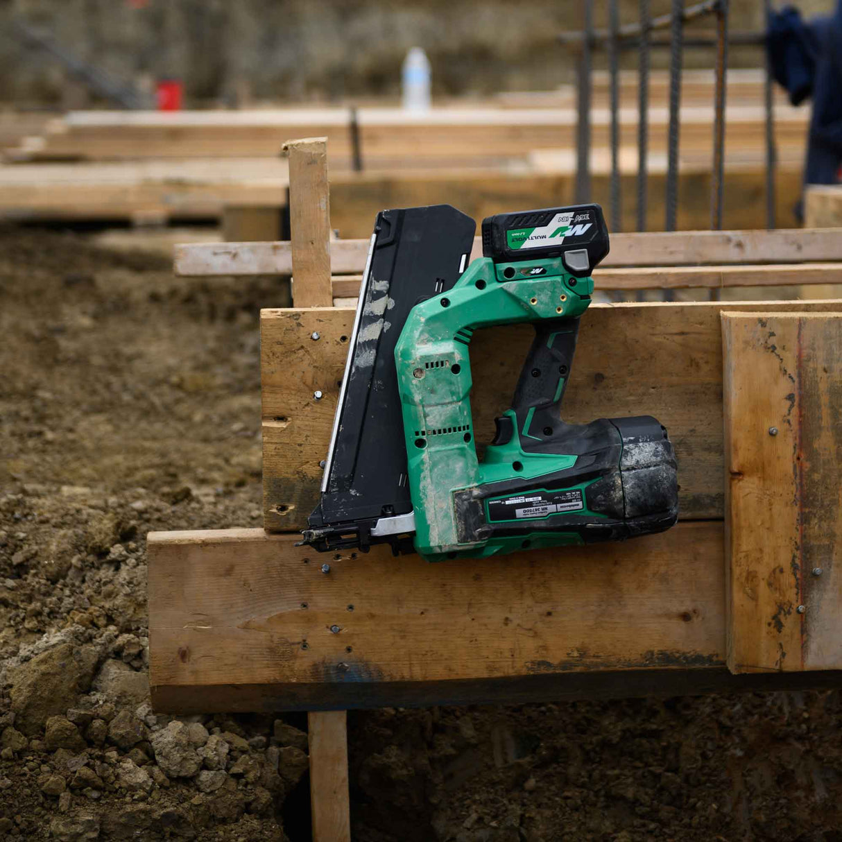 metabo HPT 36V 3 - 1/2 Inch Duplex Nailer - Mississauga Hardware Centre Inc