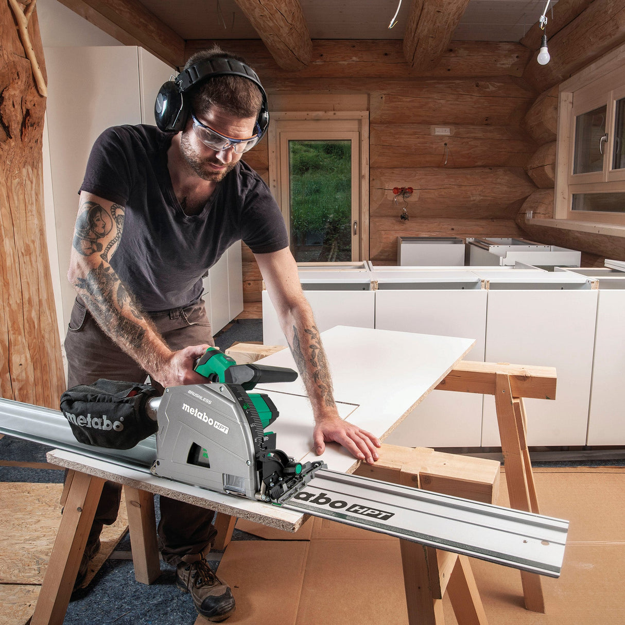 Metabo HPT 379258M 63" Track Saw Extruded Aluminum Guide Rail - Mississauga Hardware Centre Inc