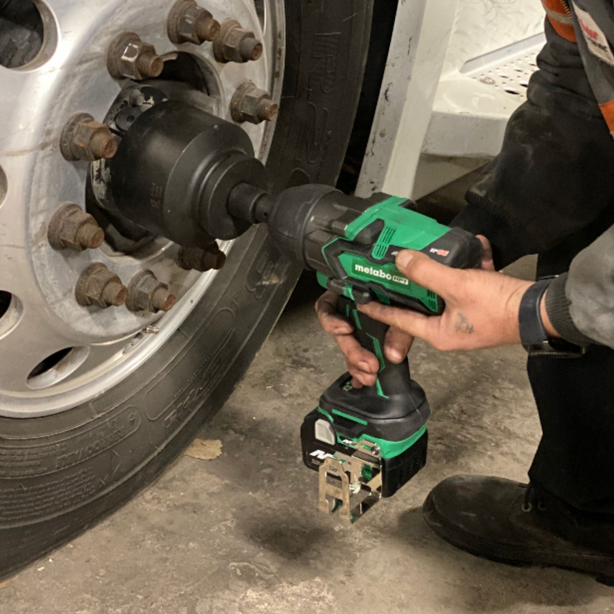 metabo HPT WR36DAQ4M 36V MultiVolt™ Brushless 3/4 Inch Impact Wrench (Tool Body Only) - Mississauga Hardware Centre Inc