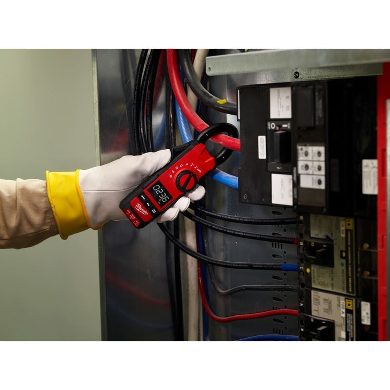 Milwaukee 2237 - 20 Clamp Meter - Mississauga Hardware Centre Inc