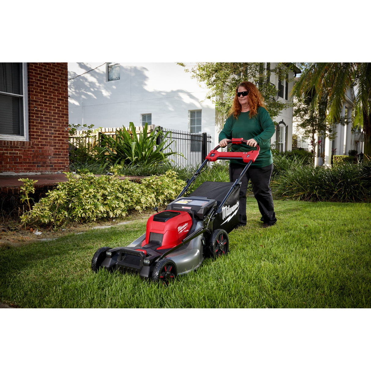 Milwaukee 2823 - 20 M18 FUEL™ 21" Self - Propelled Dual Battery Mower (Tool Only) - Mississauga Hardware Centre Inc