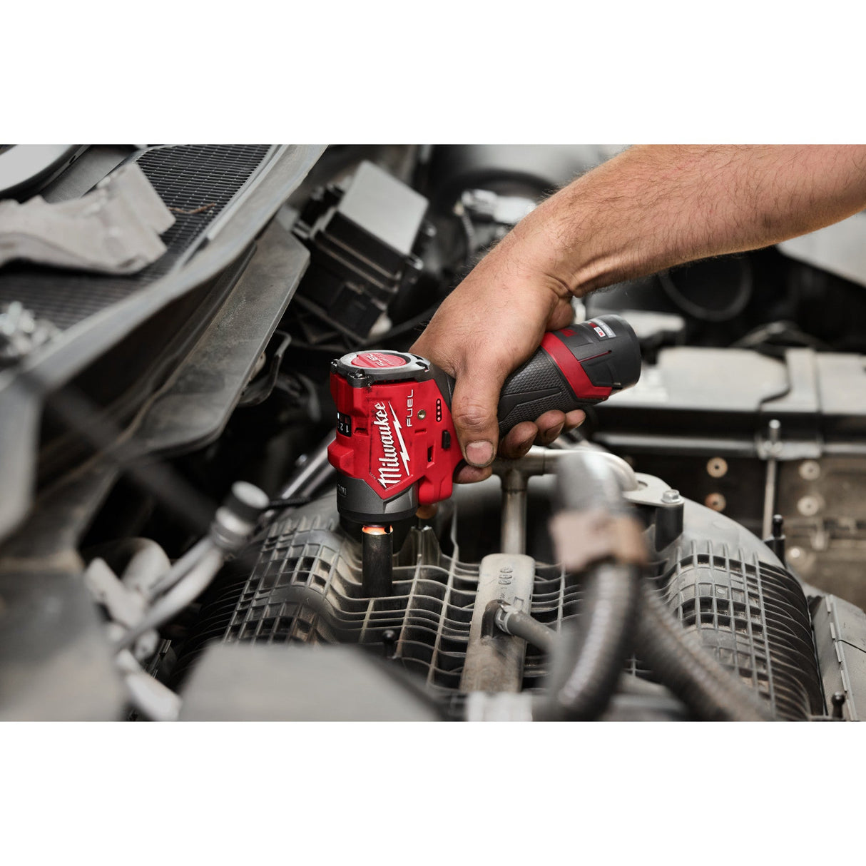 Milwaukee 3049 - 20 M12 FUEL™ 3/8" Subcompact Impact Wrench w/ Friction Ring (Tool Only) - Mississauga Hardware Centre Inc