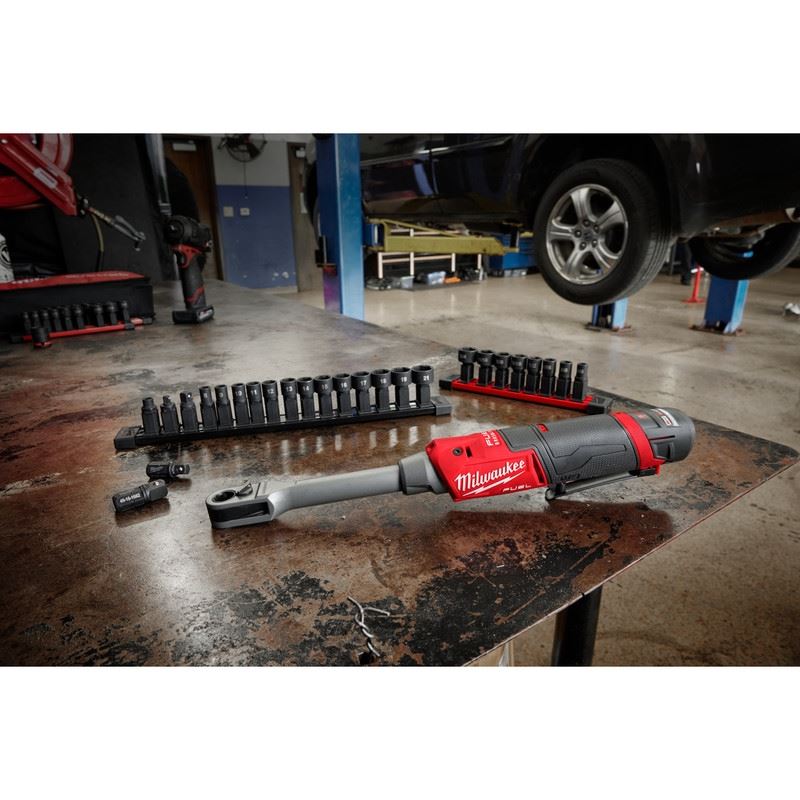 Milwaukee 3050 - 20 M12 FUEL INSIDER Extended Reach Box Ratchet - Mississauga Hardware Centre Inc