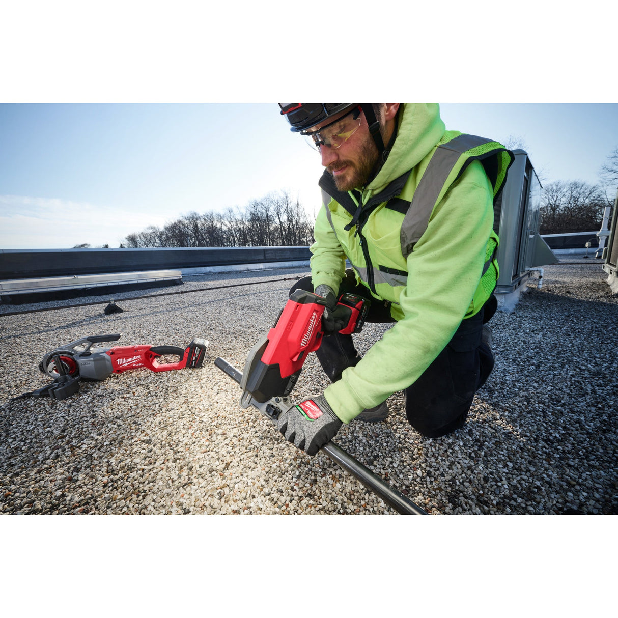 Milwaukee 3469 - 20 M18 FUEL™ ½” - 1” Steel Pipe Cutter - Mississauga Hardware Centre Inc