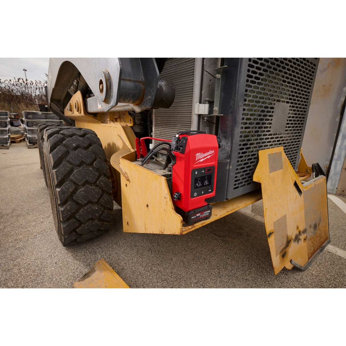 Milwaukee 3841 - 20 M18™ HOTSHOT™ Jump Starter - Mississauga Hardware Centre Inc