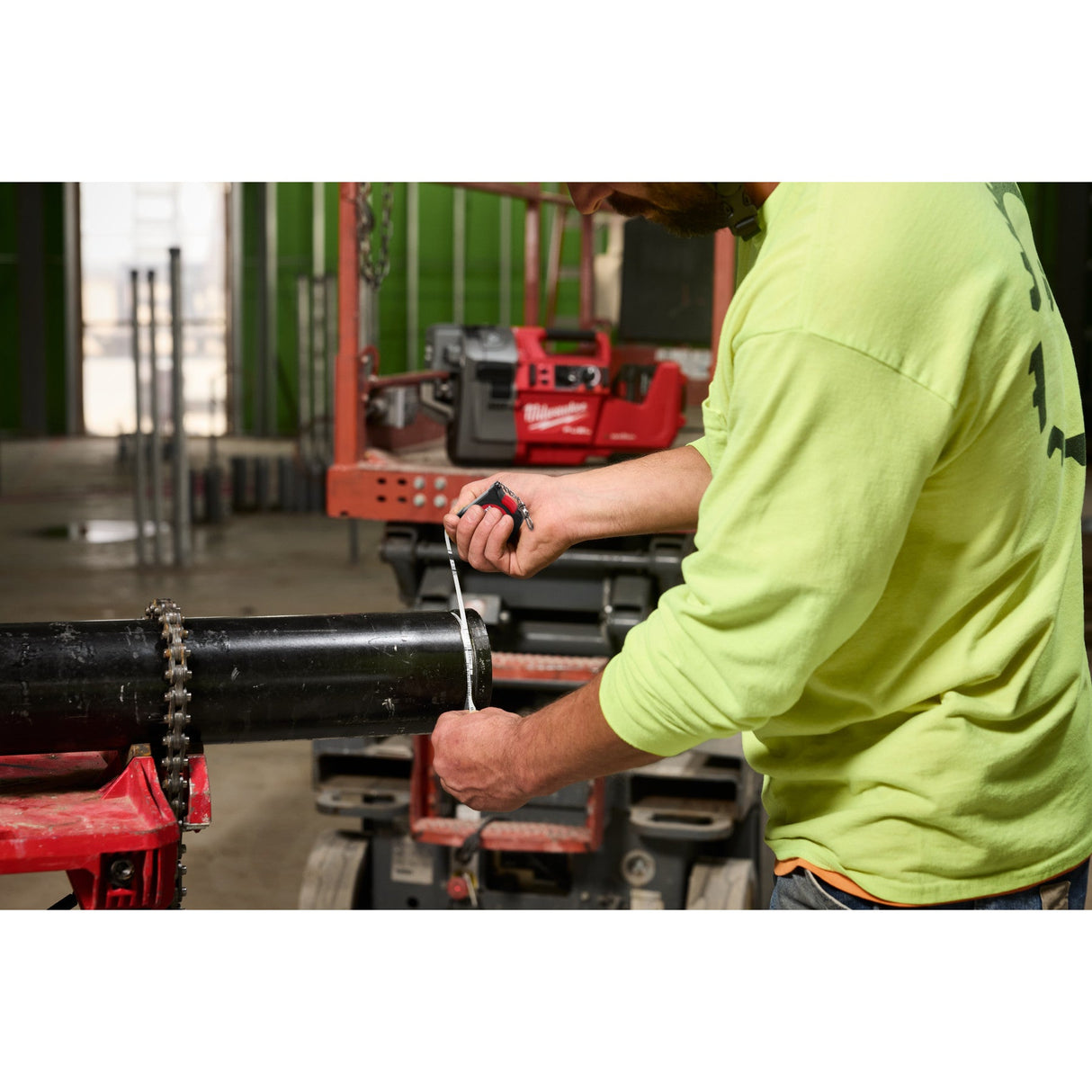 Milwaukee 48 - 22 - 1006 Pipe Diameter Tape Measure - Mississauga Hardware Centre Inc