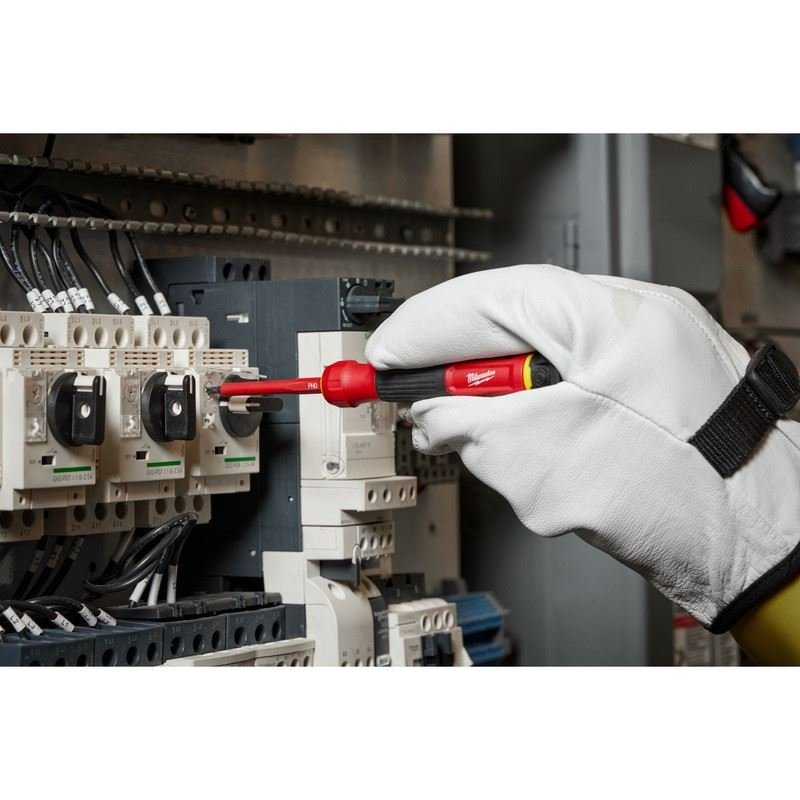 Milwaukee 48 - 22 - 2217 8 - in - 1 1000V Insulated Precision Multi - Bit Screwdriver - Mississauga Hardware Centre Inc