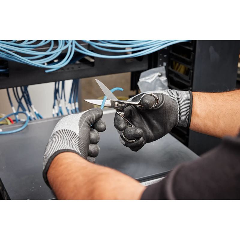 Milwaukee | 48 - 22 - 4048 Electrician Scissors - Mississauga Hardware Centre Inc