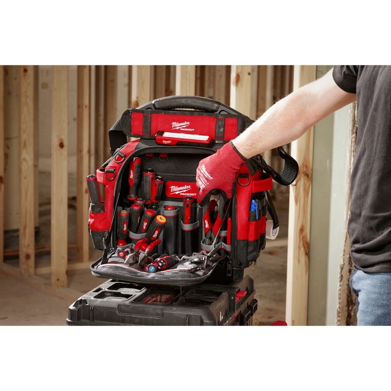 Milwaukee 48 - 22 - 8316 PACKOUT 15in Structured Tool Bag - Mississauga Hardware Centre Inc