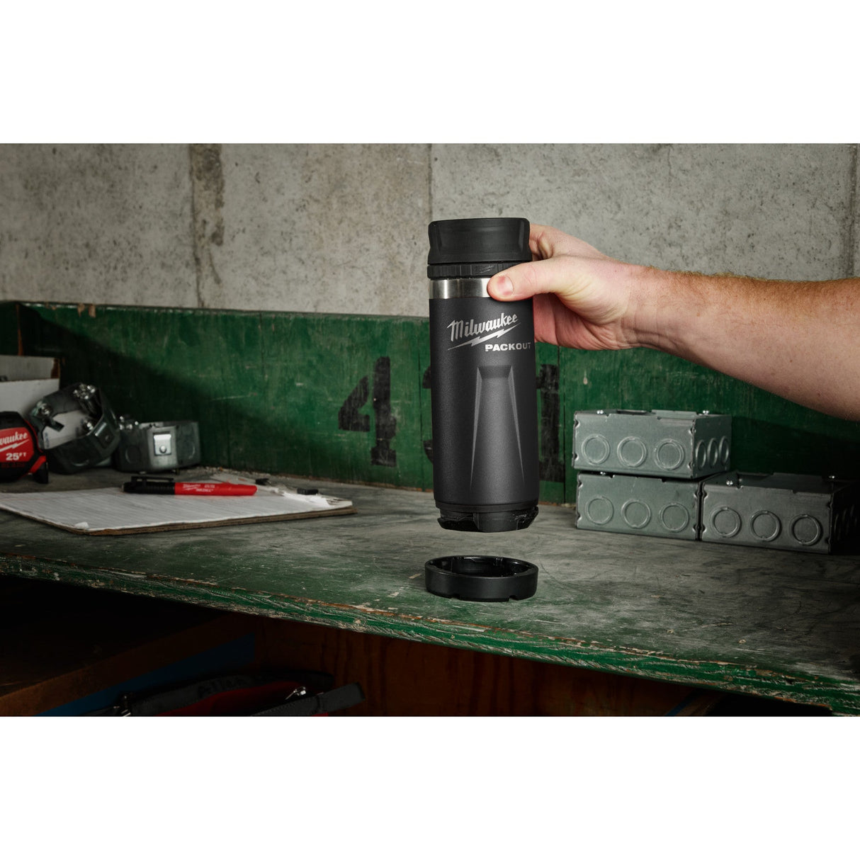 Milwaukee 48 - 22 - 8395B PACKOUT™ 18oz Insulated Bottle with Sip Lid - Mississauga Hardware Centre Inc