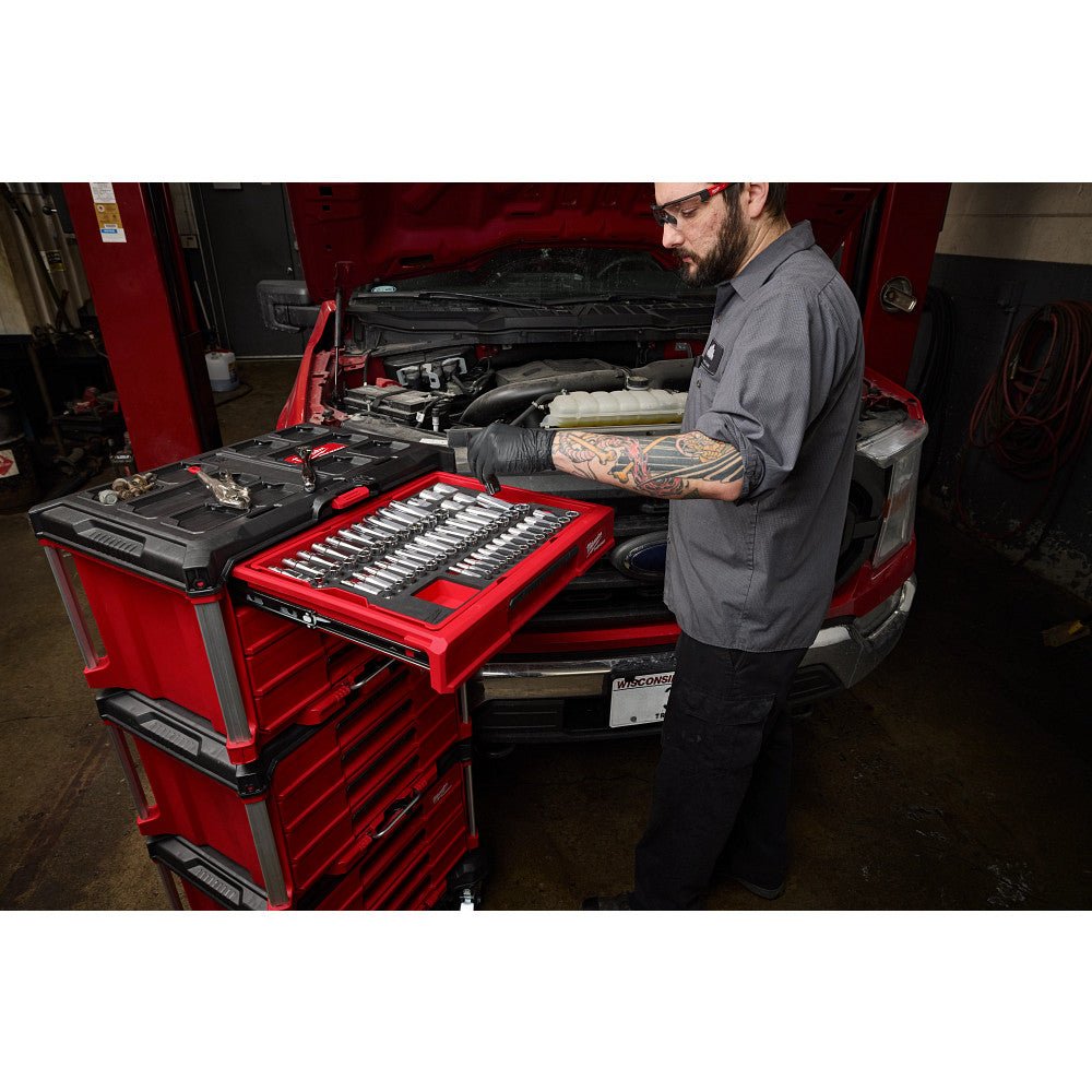 Milwaukee 48 - 22 - 9491 242pc. 1/4”, 3/8”, & 1/2” Drive Metric & SAE Ratchet & Socket Set with PACKOUT™ 4 - Drawer Tool Box - Mississauga Hardware Centre Inc