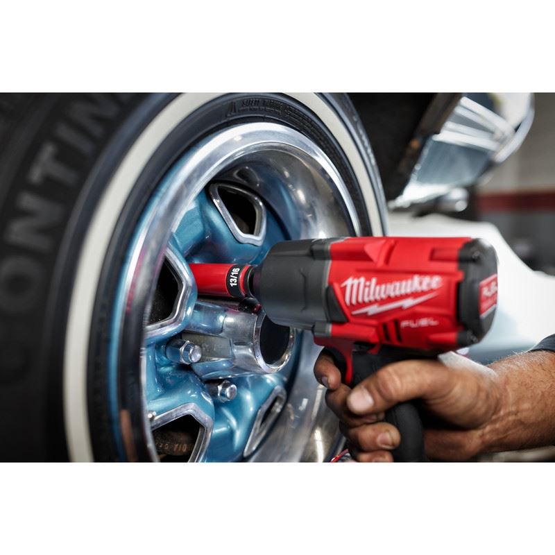 Milwaukee 49 - 66 - 7831 SHOCKWAVE 1/2 Drive SAE and Metric 5PC Lug Nut Wheel Socket Set - Mississauga Hardware Centre Inc