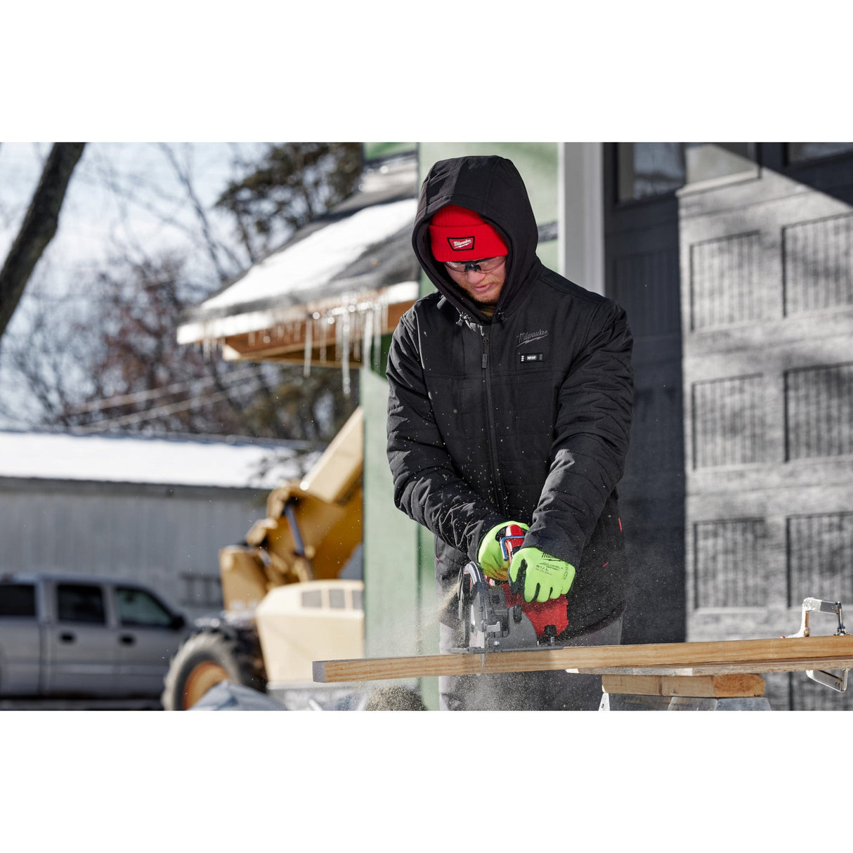 Milwaukee M102 - 21 M12™ Heated AXIS™ Jacket - Mississauga Hardware Centre Inc