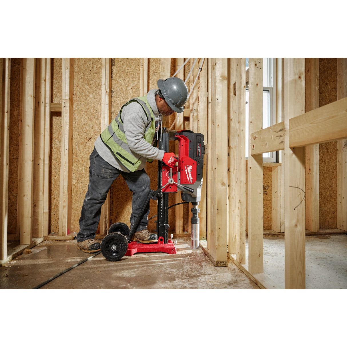 Milwaukee MXF302 - 2HD MX FUEL™ Core Rig w/ Stand Kit - Mississauga Hardware Centre Inc