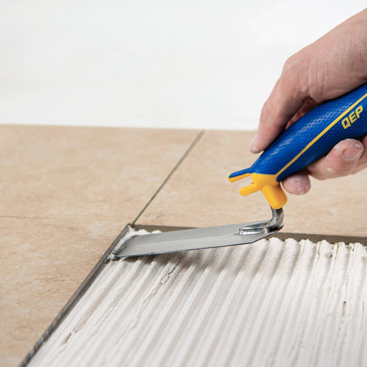 QEP 42112 Comfort Grip Margin Trowel No Notch - Mississauga Hardware Centre Inc