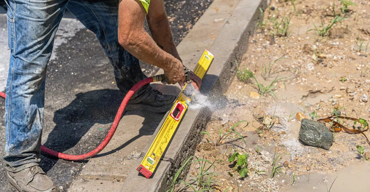 Stabila TECH 196 DL Digital Spirit Level - Mississauga Hardware Centre Inc